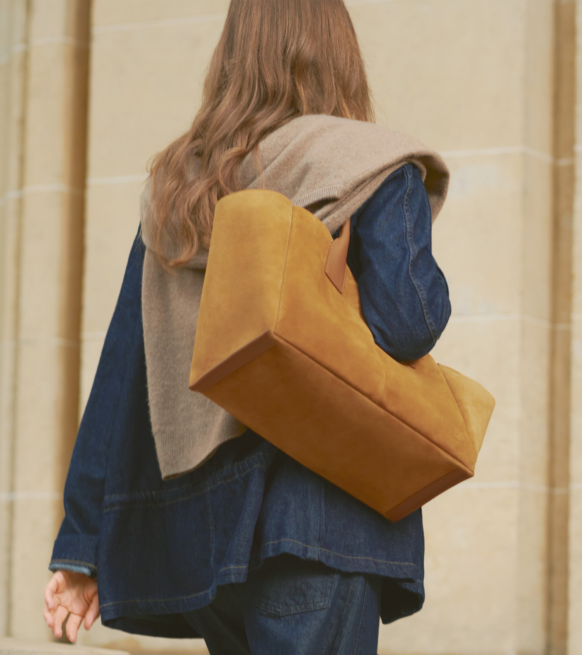 Große Cabas-Tasche Elena aus Velours-Spaltleder