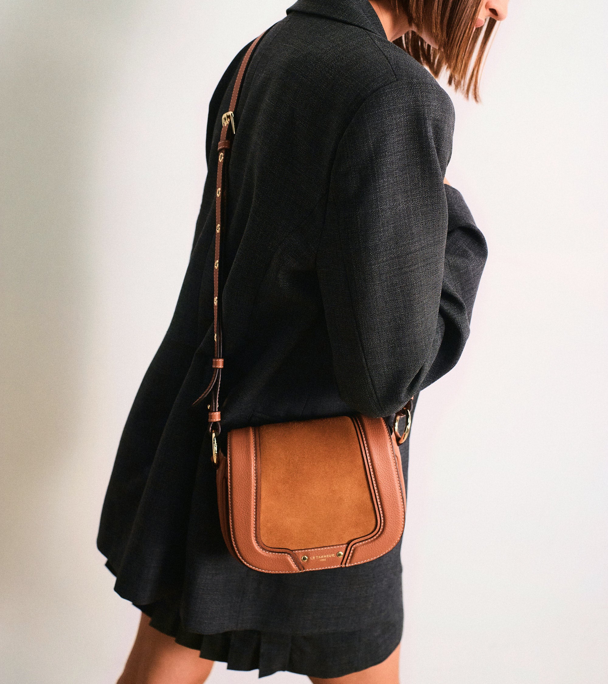 Petit sac à bandoulière Ella en cuir grainé et nubuck