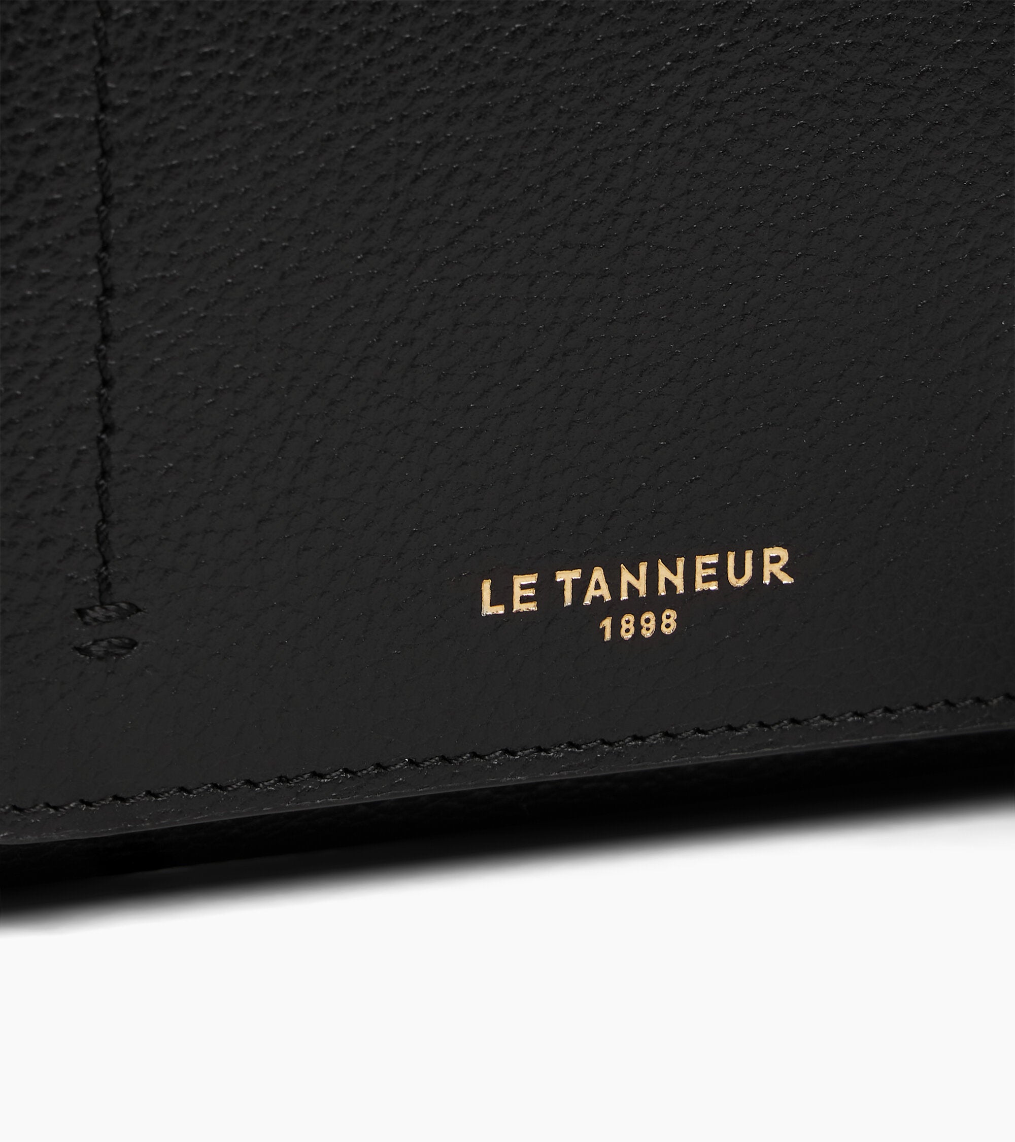 Louison small wallet with flap in grained leather