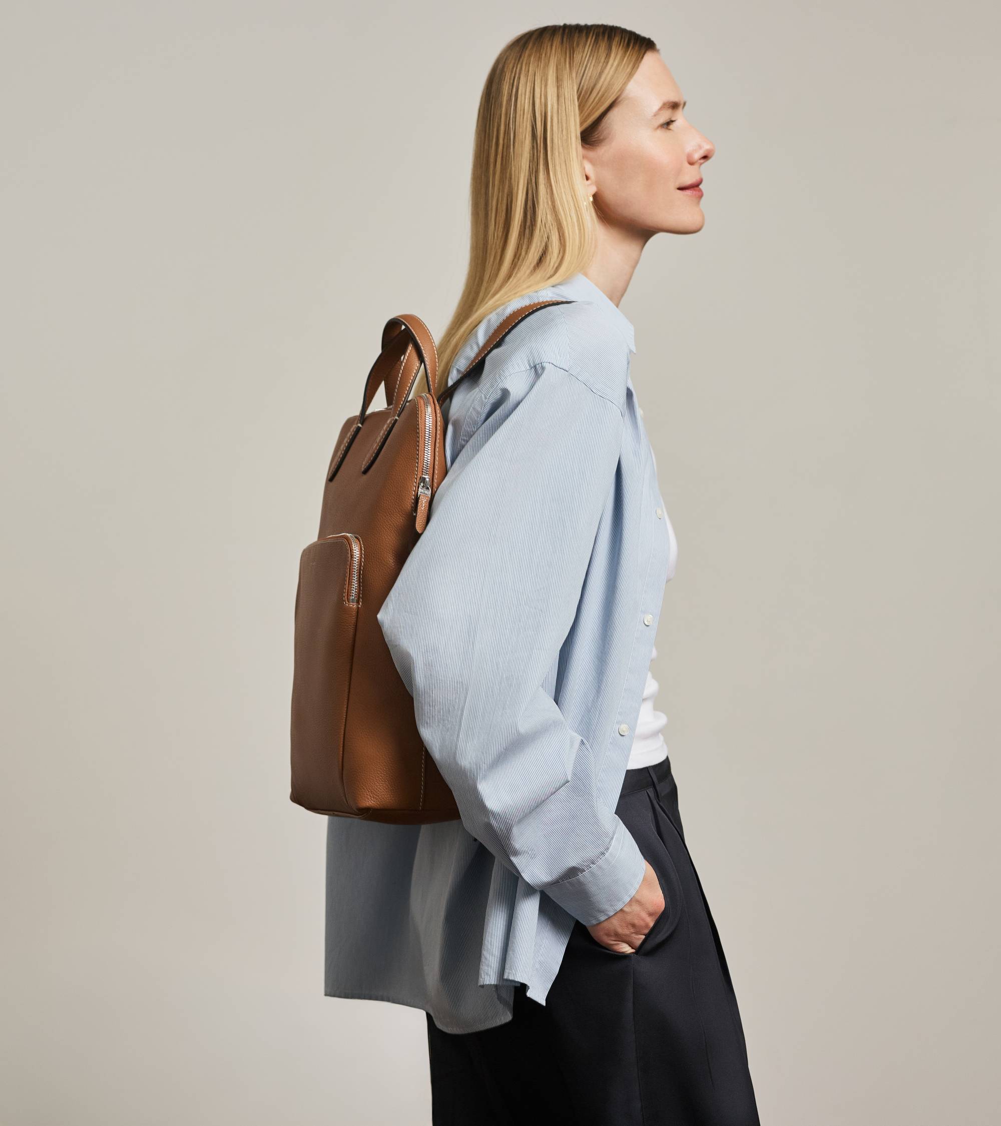 Sophie zipped business backpack in grained leather